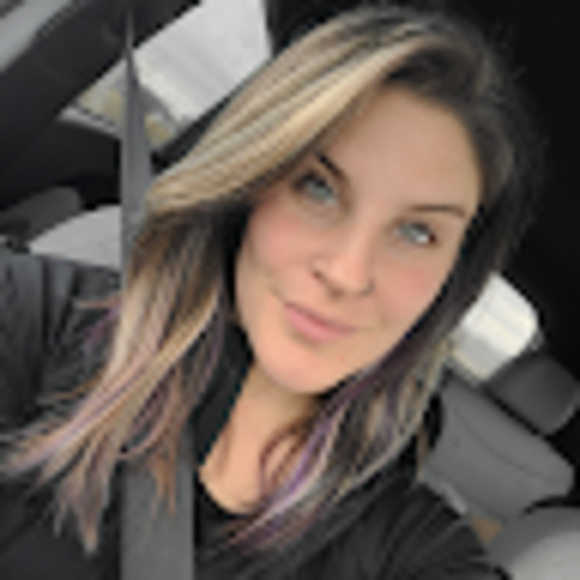 Meet your Posher, Tiffany - Picture 1 of 1